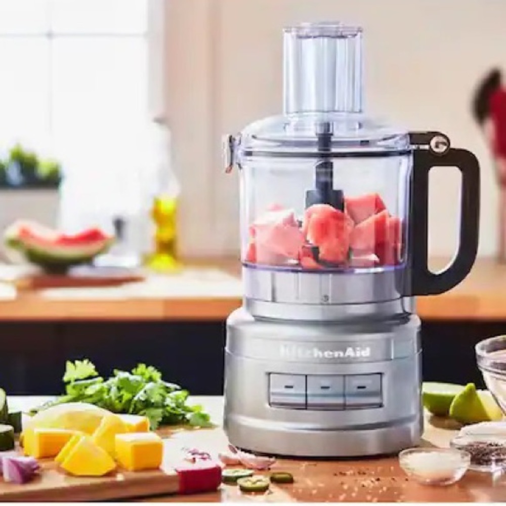 KitchenAid 7-Cup 3-Speed Contour Silver Food Processor with Locking Lid